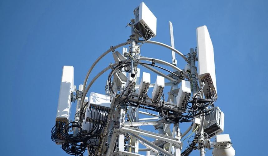 Estados Unidos no quiere que China domine las redes móviles 5G